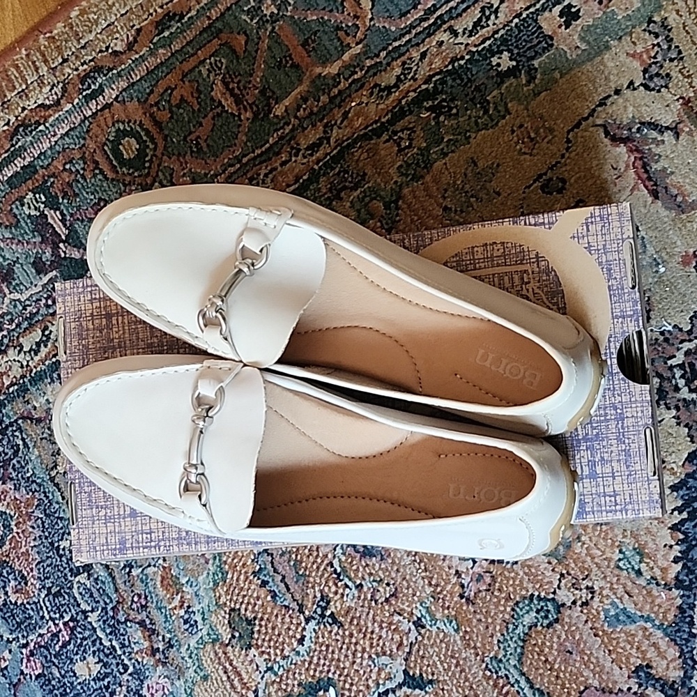 BORN Womens Loafers, Driving Shoes, Size 10 /EU 42